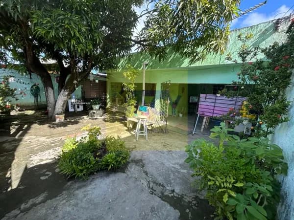 Casa mais bar comercial em Olinda Jardim Atlântico, 3qts,5vgs, varanda, quintal