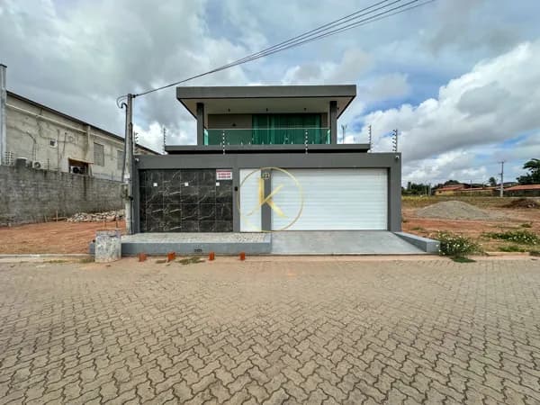 Sobrado em Eusébio - Cidade Alpha