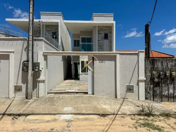 Casa em Eusébio - Urucunema