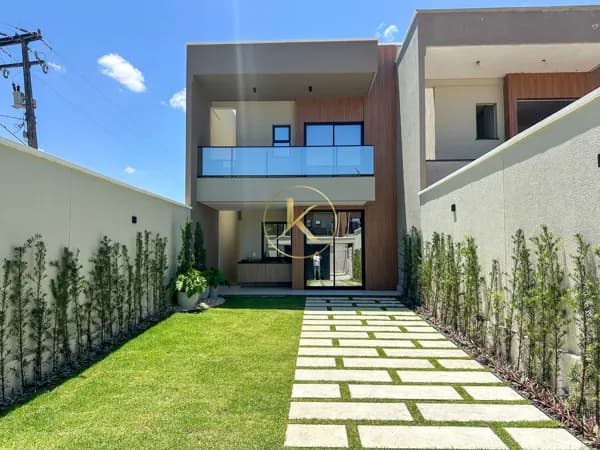 Casa de Condomínio em Eusébio - Urucunema