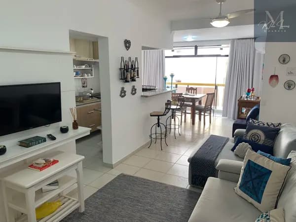 Lindo Flat Reformado. Climatizado. Vista para o Mar. Lazer. Centro. 01 quadra da praia. 01 Dormitório. 02 vagas. Serviço de camareira e de praia.