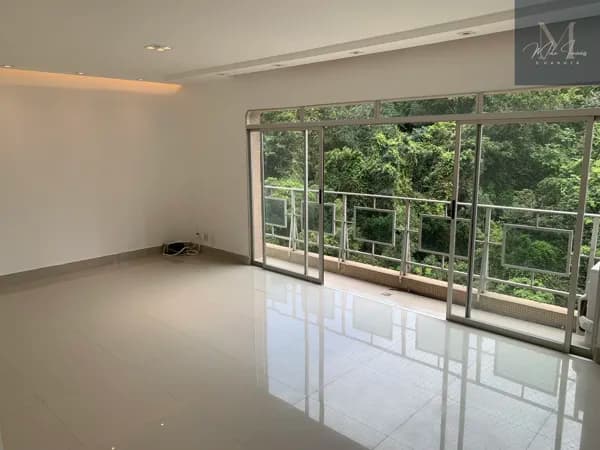 Região nobre e tranquila da Barra Funda. Lazer Completo. Reformado. Com 149m2 útil. 03 Suítes. Climatizado. 02 vagas.