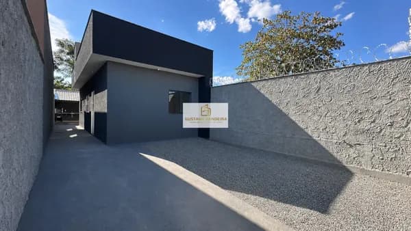 Casa em Abadia de Goiás - Residencial Jardim Primavera