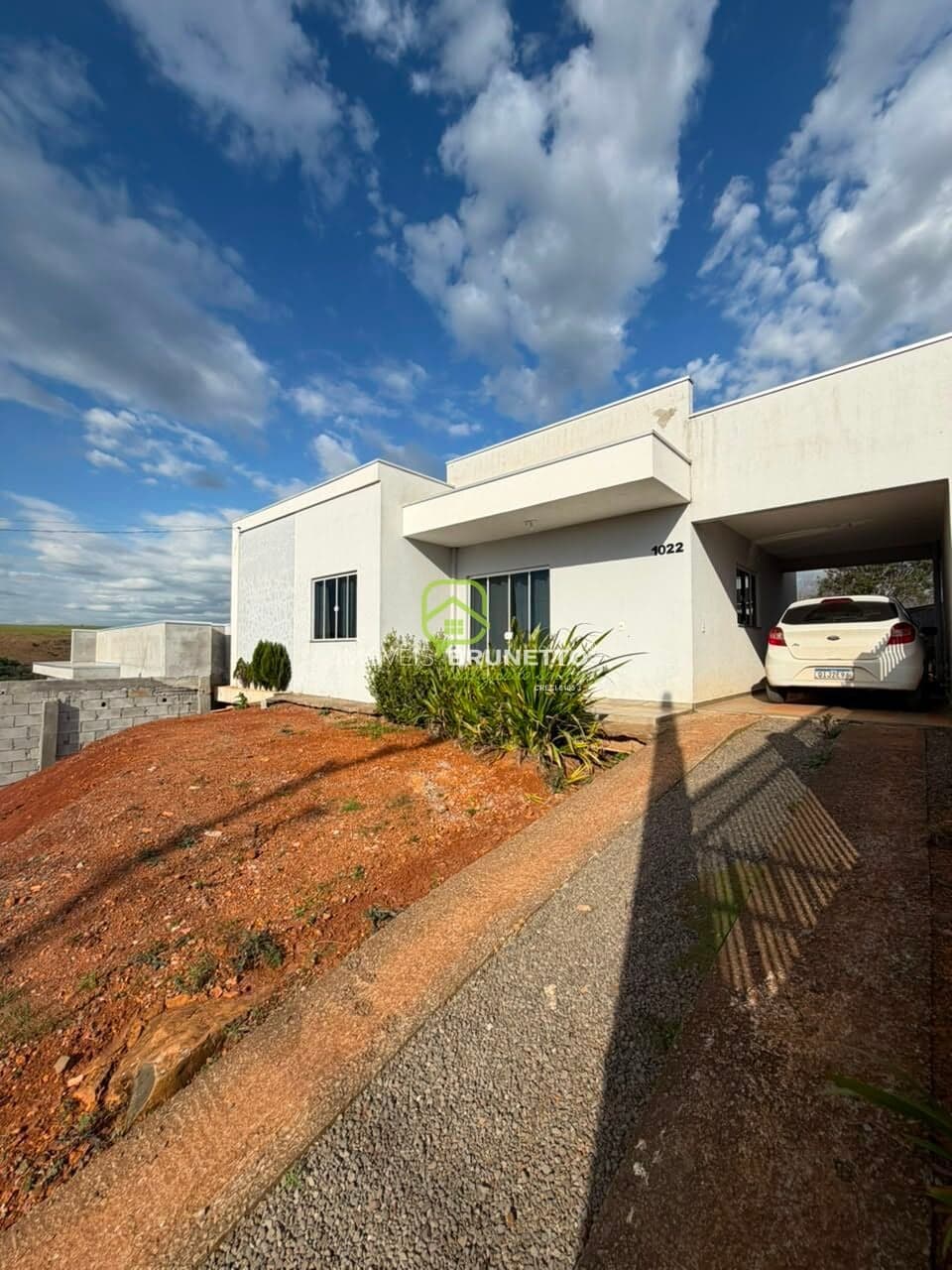 CASA NO RECANTO DOS PÁSSAROS
