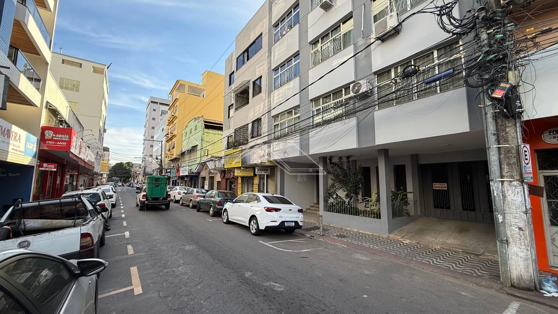 Apto COMERCIAL - CENTRO DE COLATINA