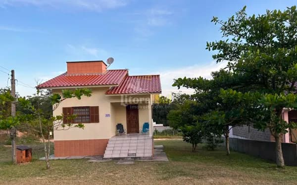 Casa à venda no bairro Arroio Corrente, em Jaguaruna/SC