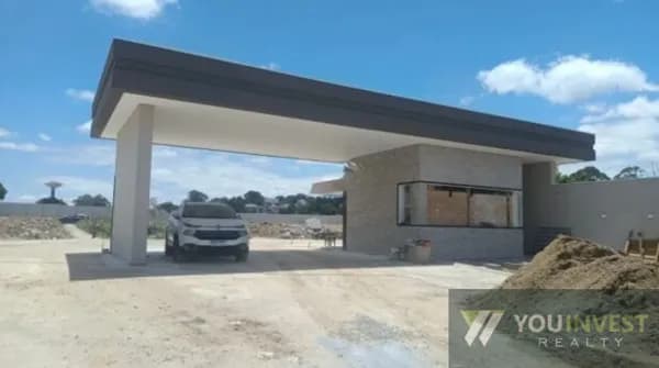 Terreno em Condomínio - Bairro Hauer