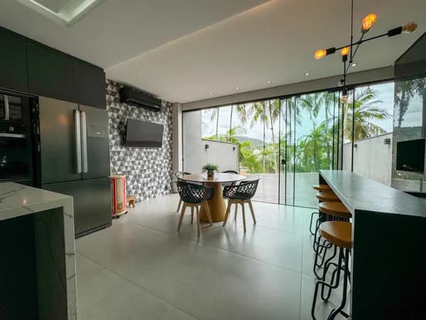 Casa - Pronto para morar - Casa no Saguaçu