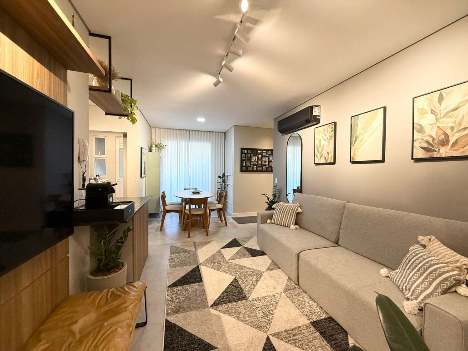 Apartamento Mobiliado no bairro Anita