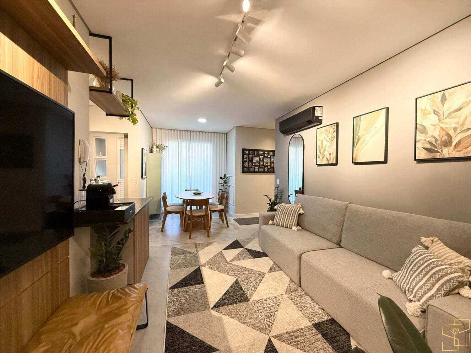 Apartamento Mobiliado no bairro Anita