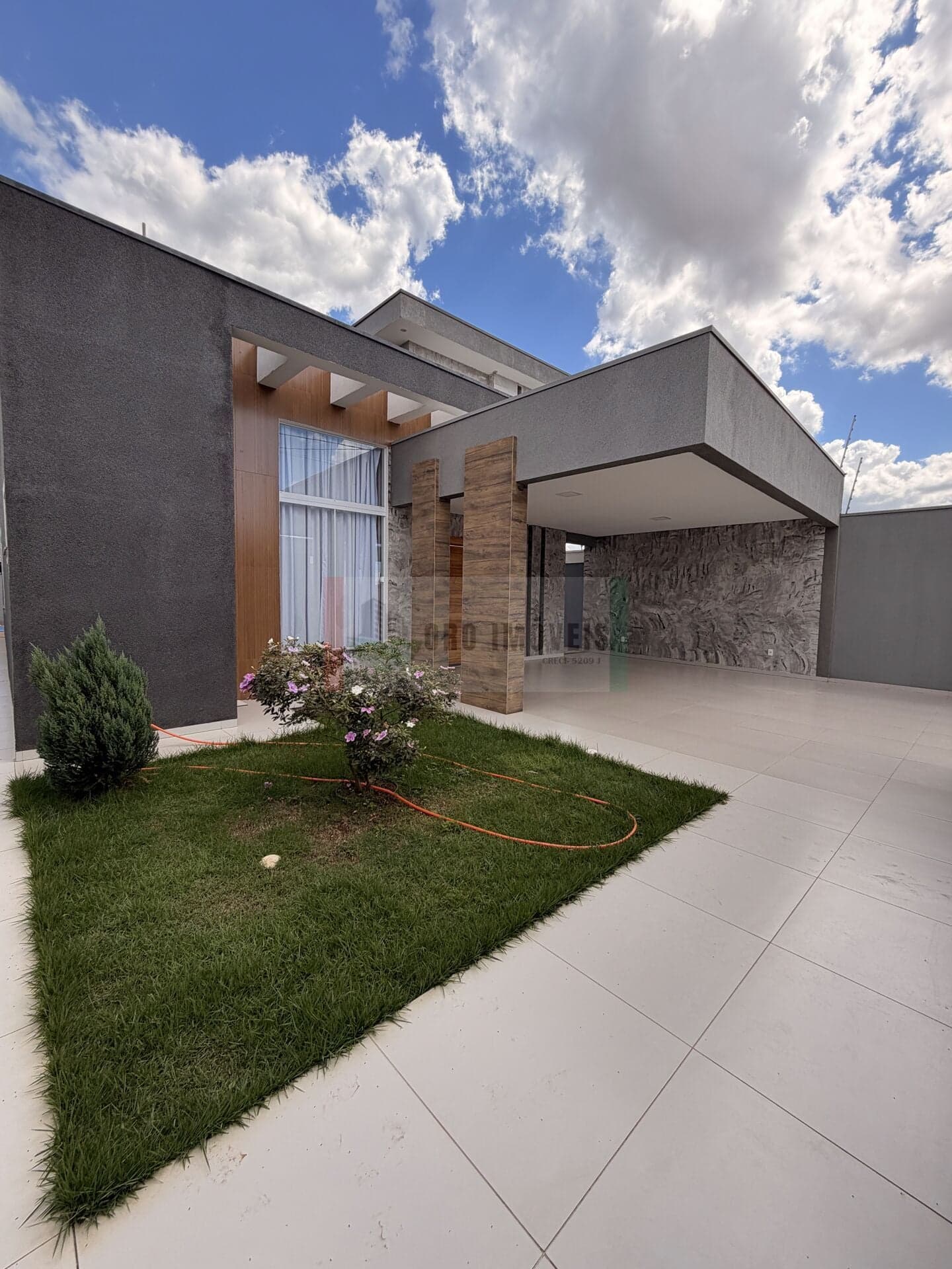 Casa em Vilhena - PRAÇAS DE VILHENA