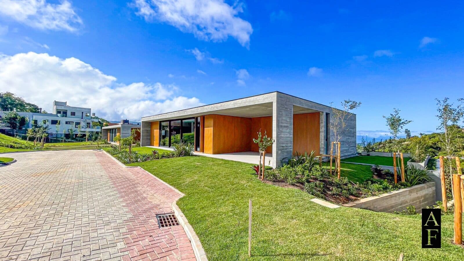 Casa Alto Padrão em Garopaba, frente mar na Praia da Vigia