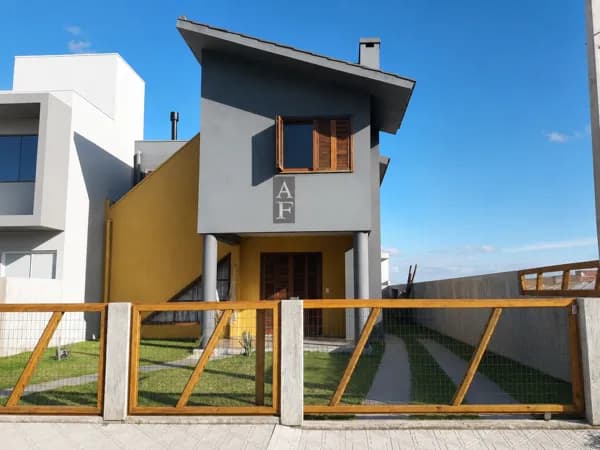 Casa em Garopaba no Bairro Ambrósio