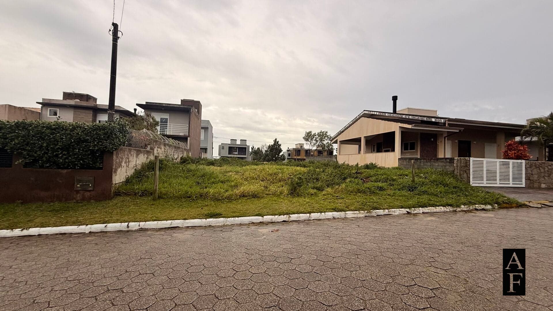 Lote/Terreno em Garopaba - Ambrósio