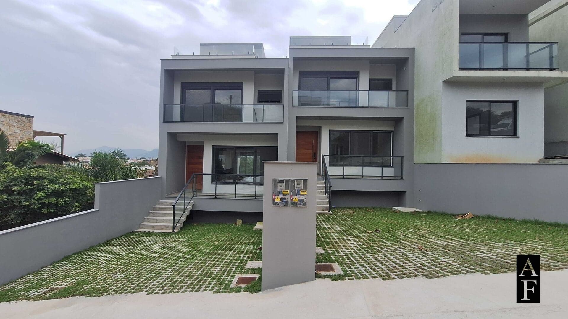 Casa de 3 Suítes com Vista ao Mar, Garopaba/SC