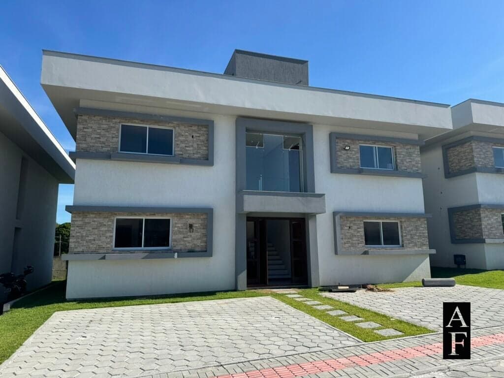 Apartamento em condomínio, Garopaba SC
