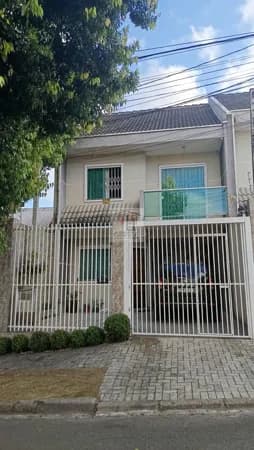 Sobrado semi mobiliado com 3 quartos no Sitio Cercado