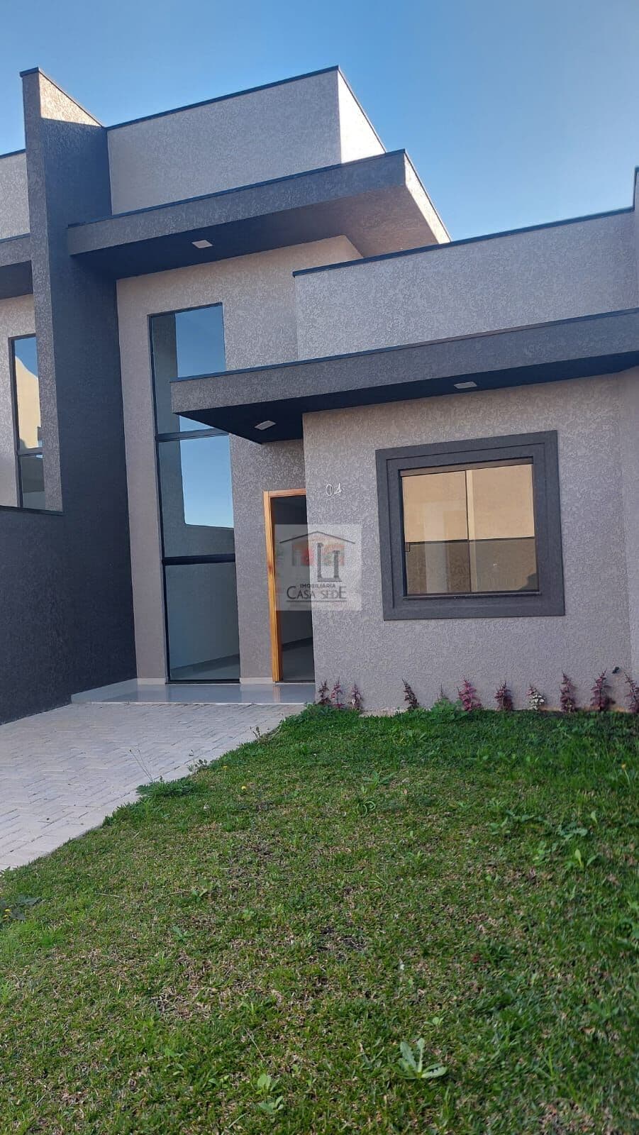 Casa em Curitiba - Sítio Cercado