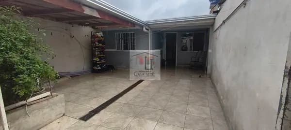Ótima Casa a venda na Fazenda Rio Grande/Paraná!