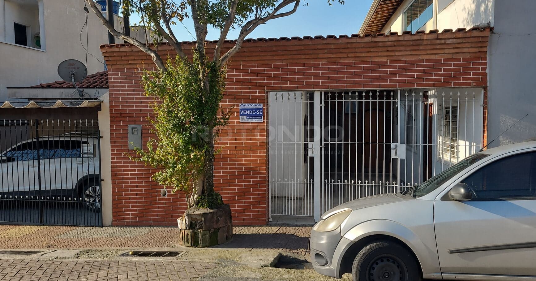 Terreno com 7 Casas e Salão à Venda no Bairro São José – São Caetano do Sul/SP