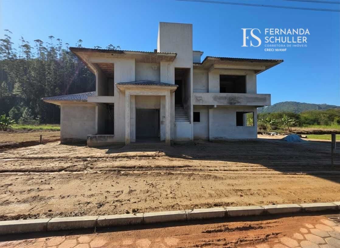 Casa em Antônio Carlos - SANTA BARBARA