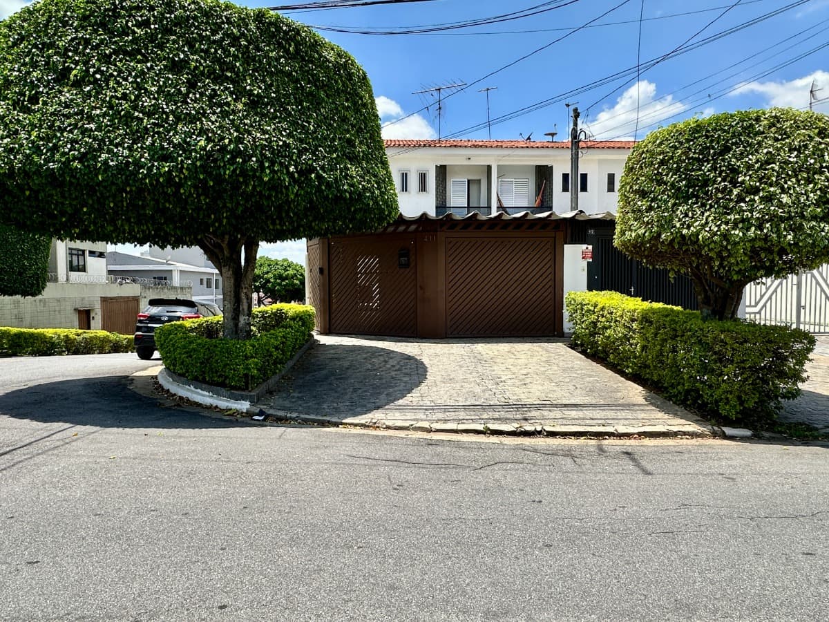 Casa à venda no bairro Jardim Vila Galvão em Guarulhos/SP