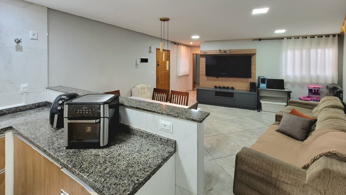 Apartamento à venda no bairro Vila Luzita em Santo André/SP