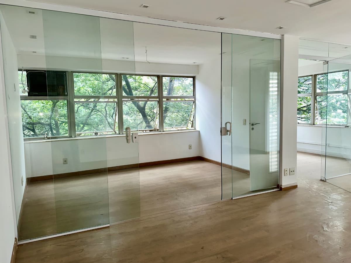 Sala comercial à venda no bairro Jardim Paulista em São Paulo/SP