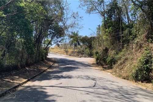 Terreno à venda no bairro Nova Itatiba em Itatiba/SP