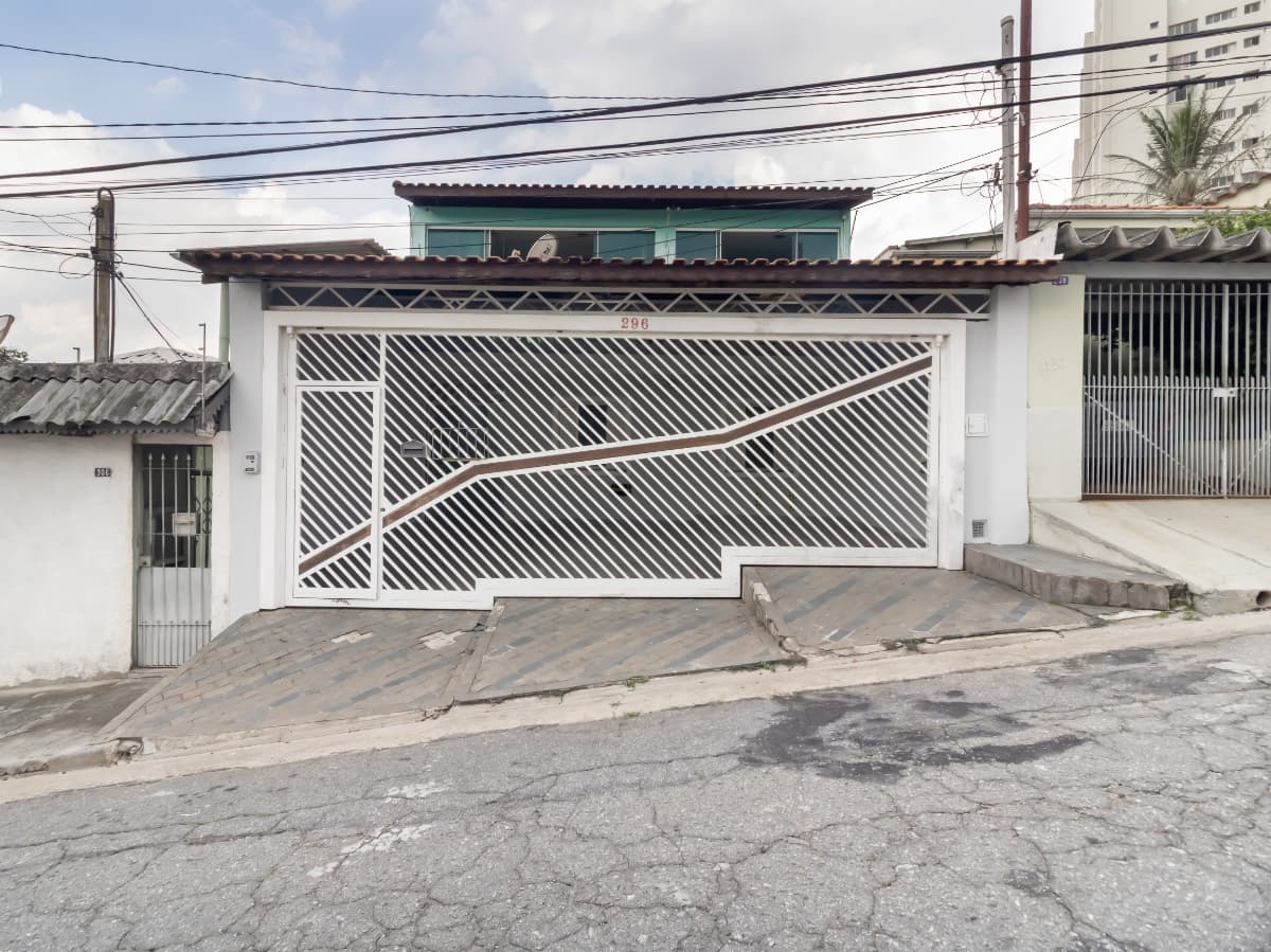 Casa à venda no bairro Parque Maria Domitila em São Paulo/SP