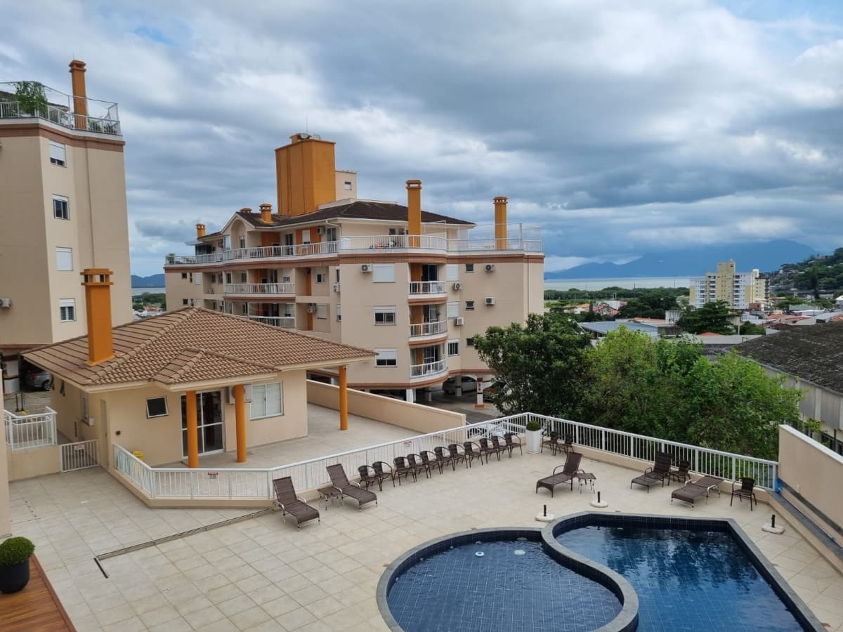 Apartamento à venda no bairro Saco dos Limões em Florianópolis/SC