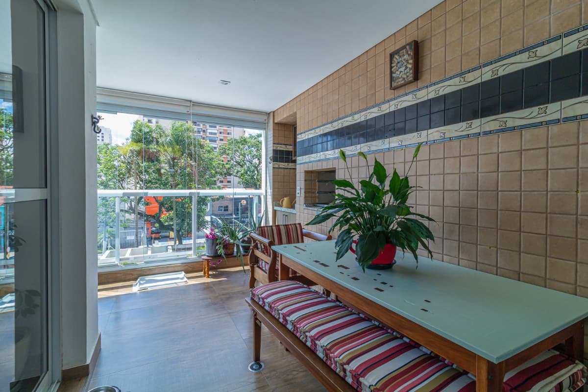 Apartamento à venda no bairro Vila Hamburguesa em São Paulo/SP
