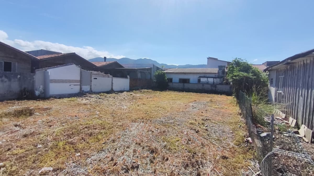 Terreno à venda no bairro Morretes em Itapema/SC