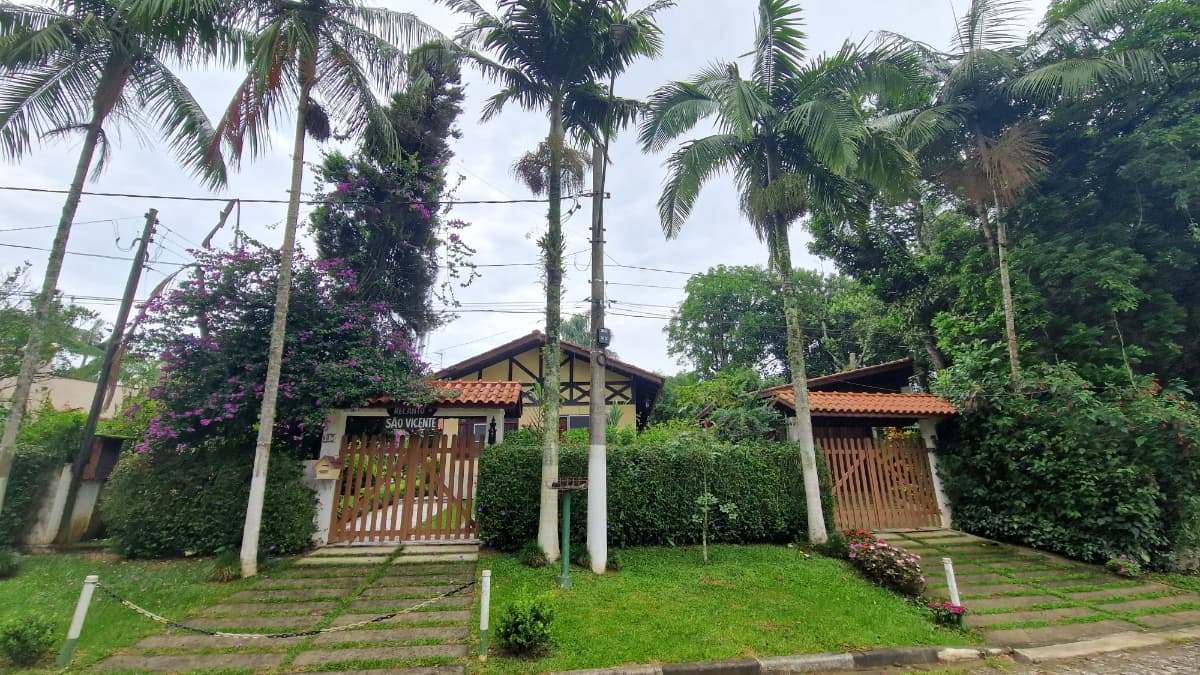 Casa à venda no bairro Represa em Ribeirão Pires/SP