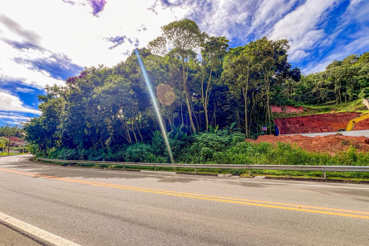 Área à venda no bairro Santa Luzia em Ribeirão Pires/SP