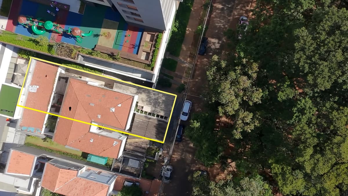 Terreno à venda no bairro Brooklin Paulista em São Paulo/SP