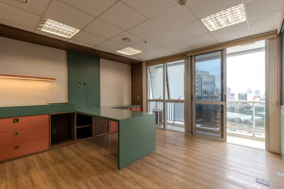 Sala comercial à venda no bairro Chácara Santo Antônio em São Paulo/SP