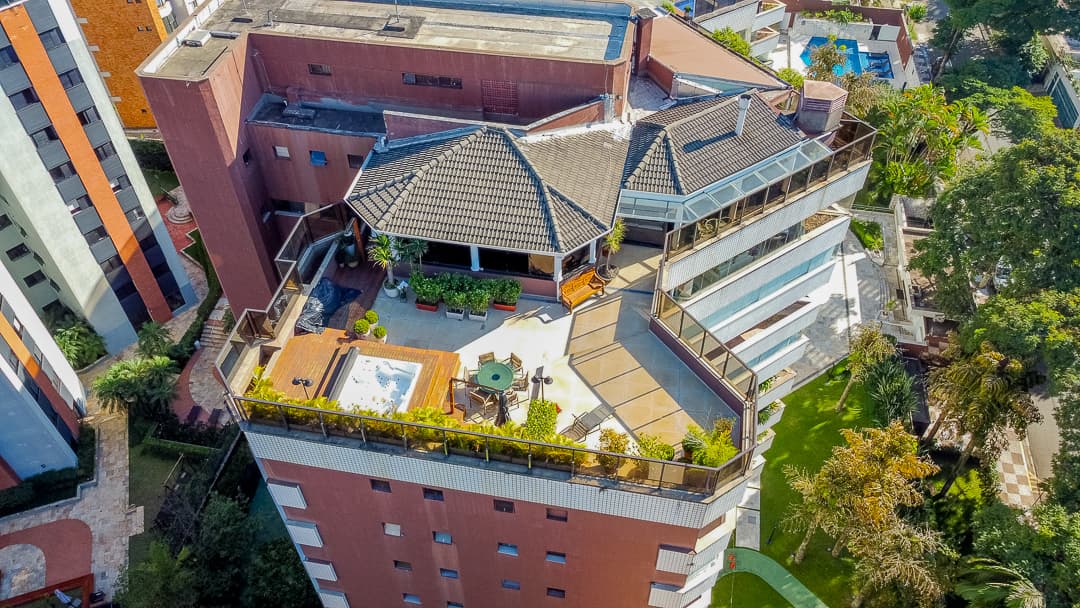 Apartamento à venda no bairro Morumbi em São Paulo/SP