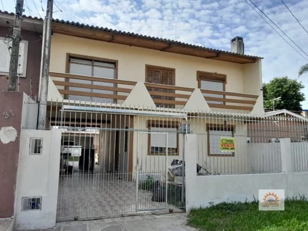 Casa Alvenaria para Venda e Aluguel em Laranjal Pelotas-RS