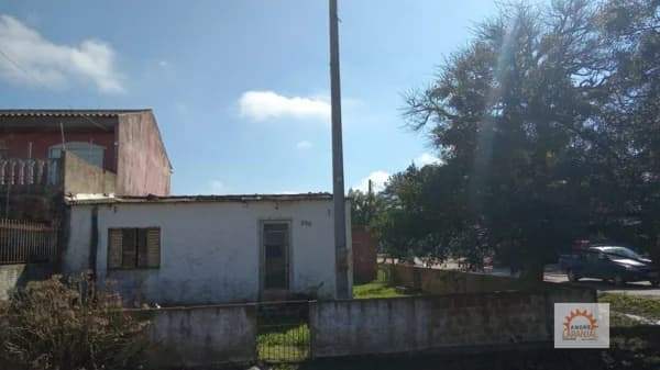 Casa Alvenaria para Venda em Laranjal Pelotas-RS