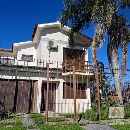 Casa Alvenaria para Aluguel em Laranjal Pelotas-RS