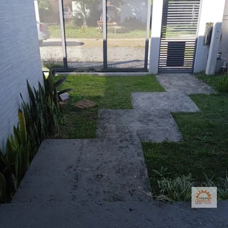 Casa Alvenaria para Venda em Laranjal Pelotas-RS