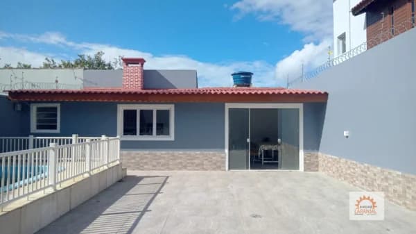 Sobrado Padrão para Venda em Laranjal Pelotas-RS