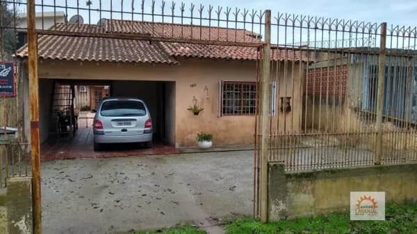 Casa Alvenaria para Venda em Laranjal Pelotas-RS