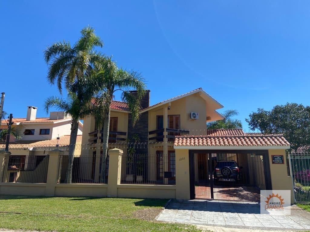Casa Alvenaria para Venda em Laranjal Pelotas-RS