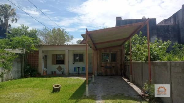 Casa Alvenaria para Venda em Laranjal Pelotas-RS
