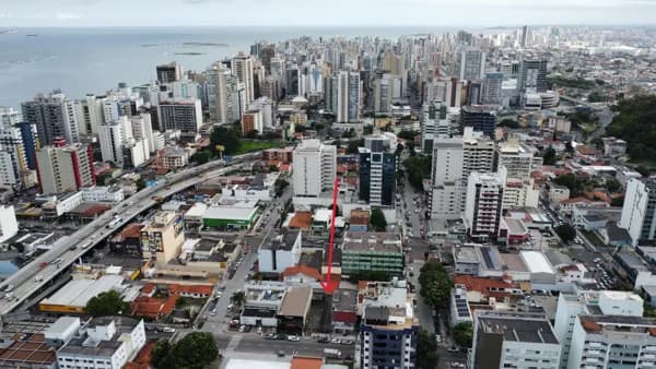 Terreno no Centro proximo a Praia