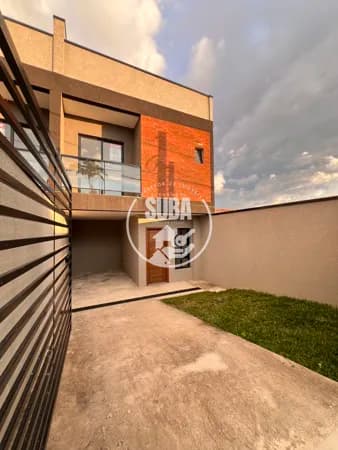 Sobrado com 3 Quartos - Xaxim ÚLTIMA UNIDADE