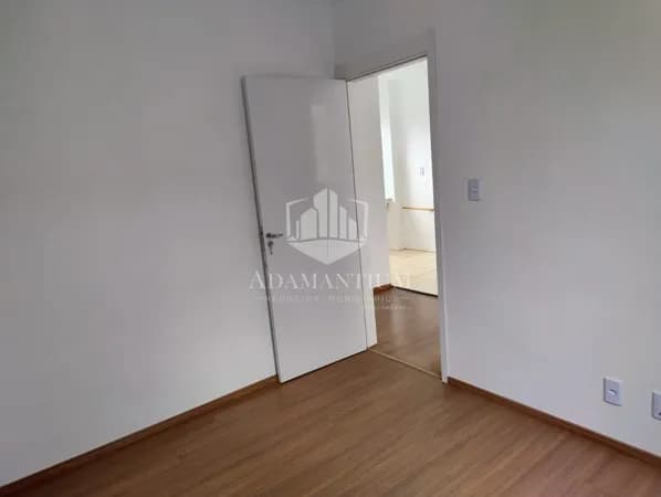 Apartamento de 2 quartos no Lar Austrália - Jardim Cybelli