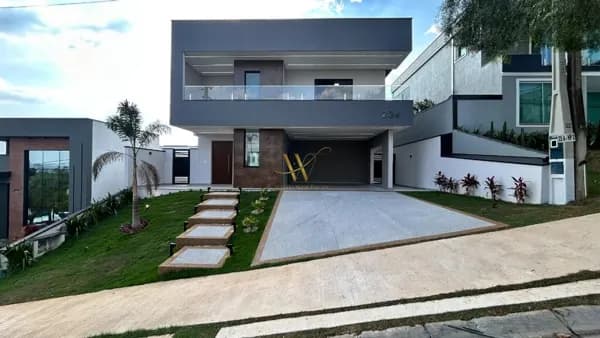 Sobrado com 4 Quartos Residencial Helvétia Park II 328m²
